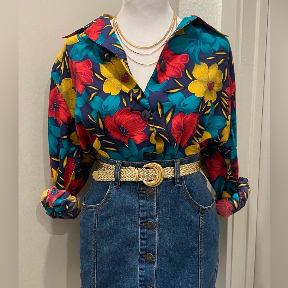 VTG Retro 80s 90s Notations Bold Colorful Floral Button-Up Long Sleeve Blouse